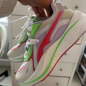 PUMA Women's RS-Curve Sneakers
